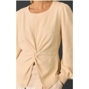 Anthropologie Pilcro Twist-Front Sweatshirt In Cream. Size XS
